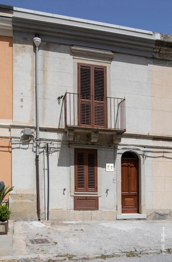 B&B "Nonna Maria"-Montalbano Elicona Bagian luar foto
